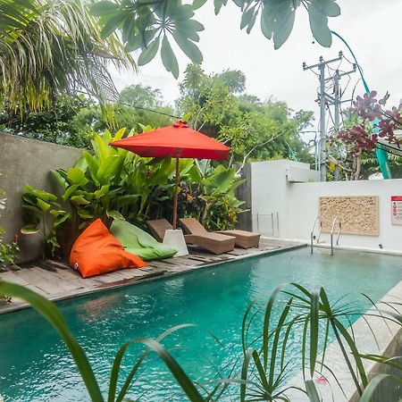 Zen Rooms Seminyak Kayu Jati Экстерьер фото