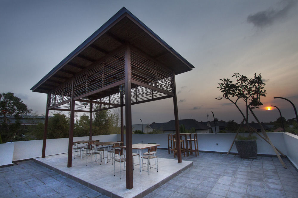 Zen Rooms Seminyak Kayu Jati Экстерьер фото