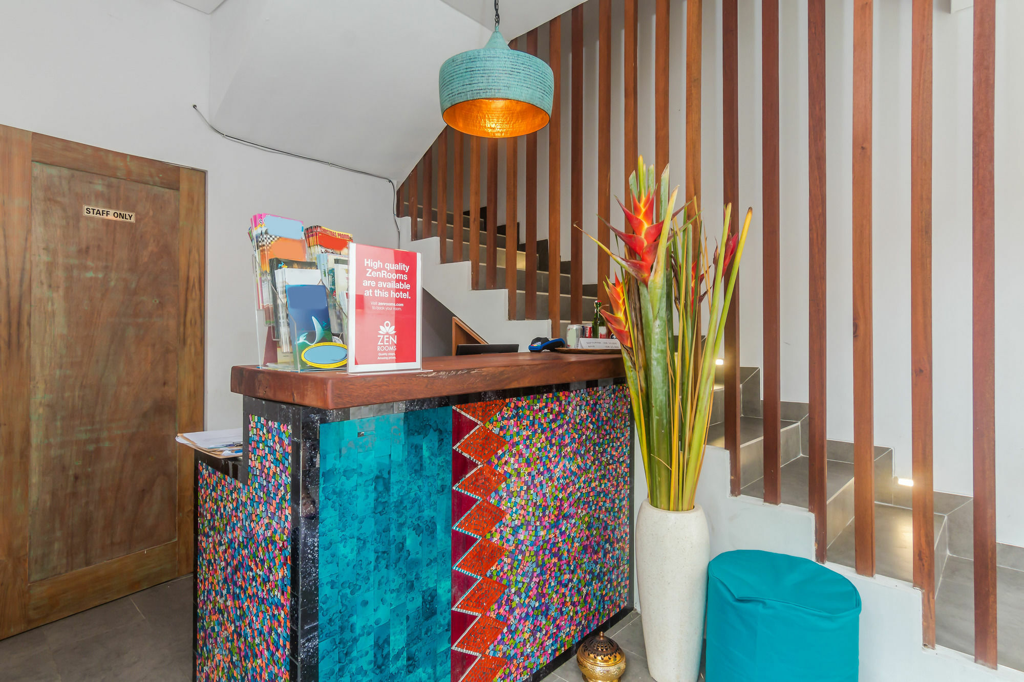 Zen Rooms Seminyak Kayu Jati Экстерьер фото