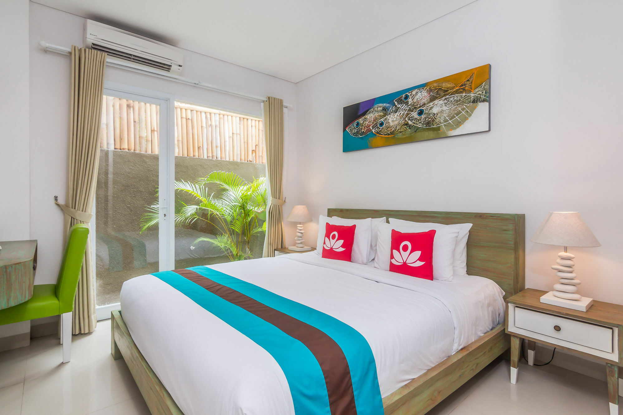 Zen Rooms Seminyak Kayu Jati Экстерьер фото