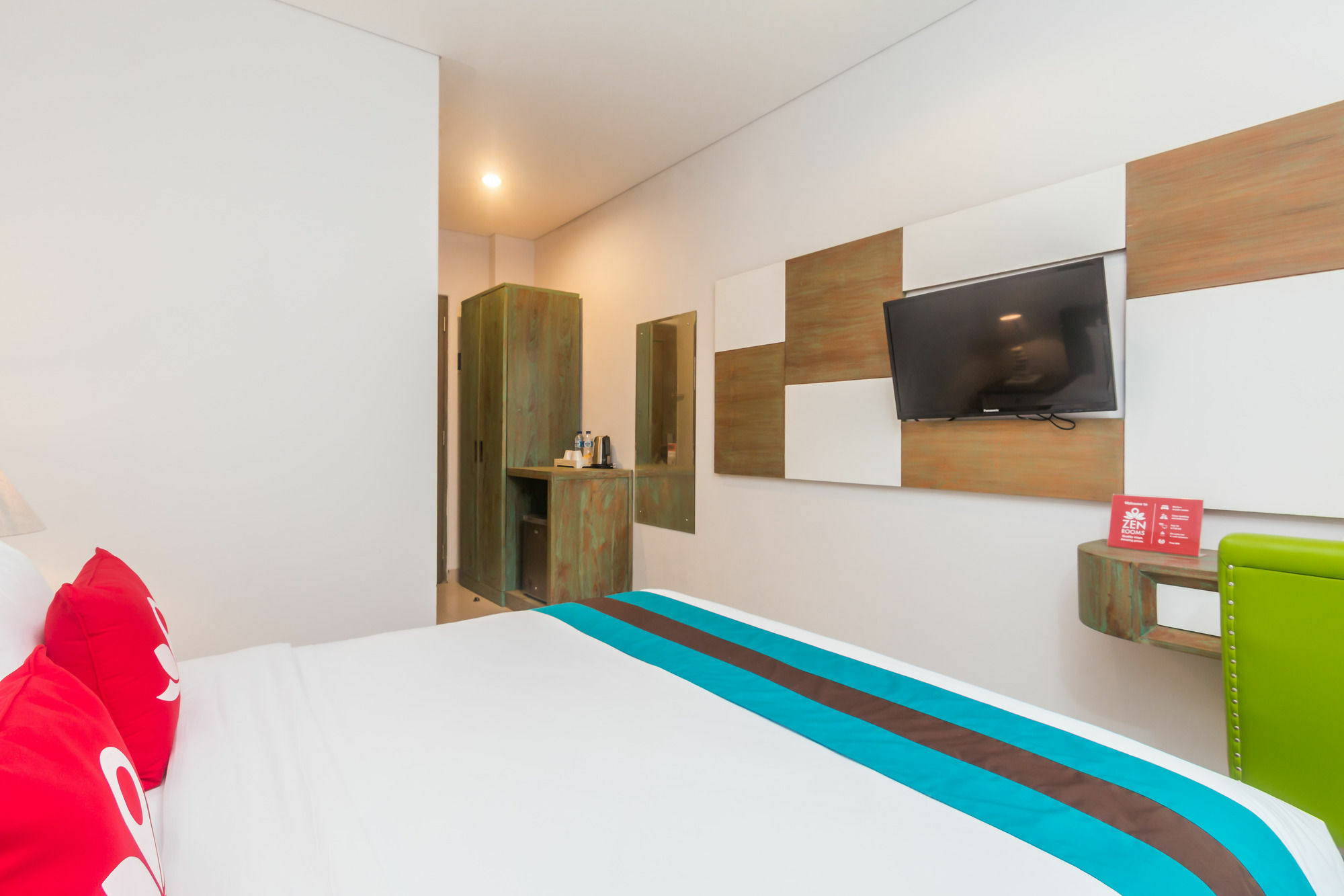 Zen Rooms Seminyak Kayu Jati Экстерьер фото